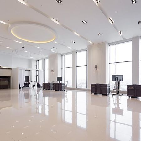 Charis Hotel Ίντσεον Εξωτερικό φωτογραφία