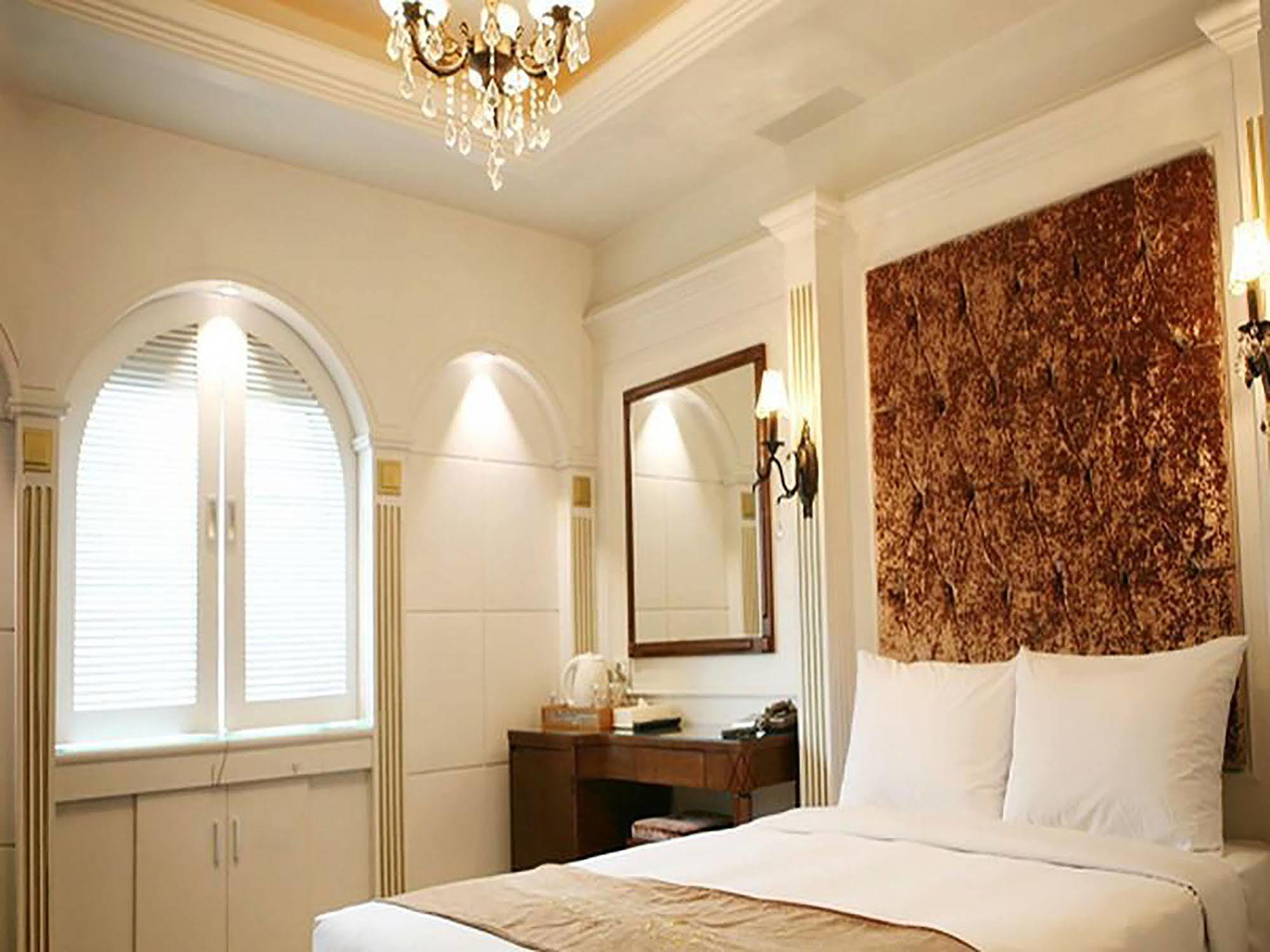 Charis Hotel Ίντσεον Εξωτερικό φωτογραφία
